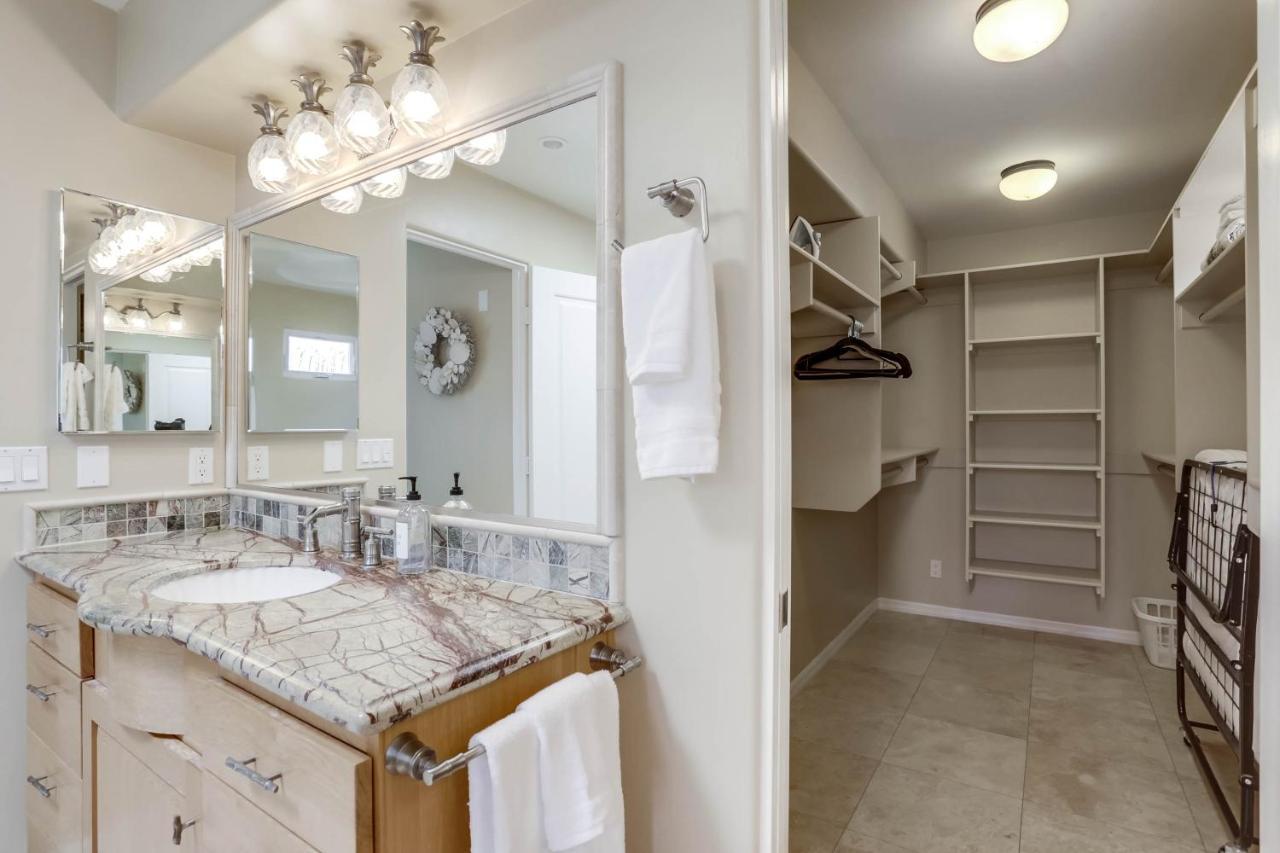 Stunning Ocean View Home W Rooftop Terrace, Firepit, Fast Wifi, Ac & Parking! سان دييغو المظهر الخارجي الصورة